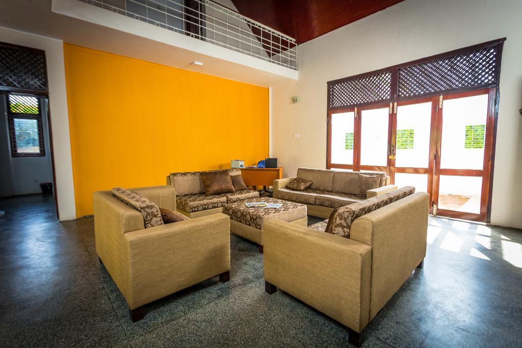 Dayanithi Guest House Jaffna Kültér fotó